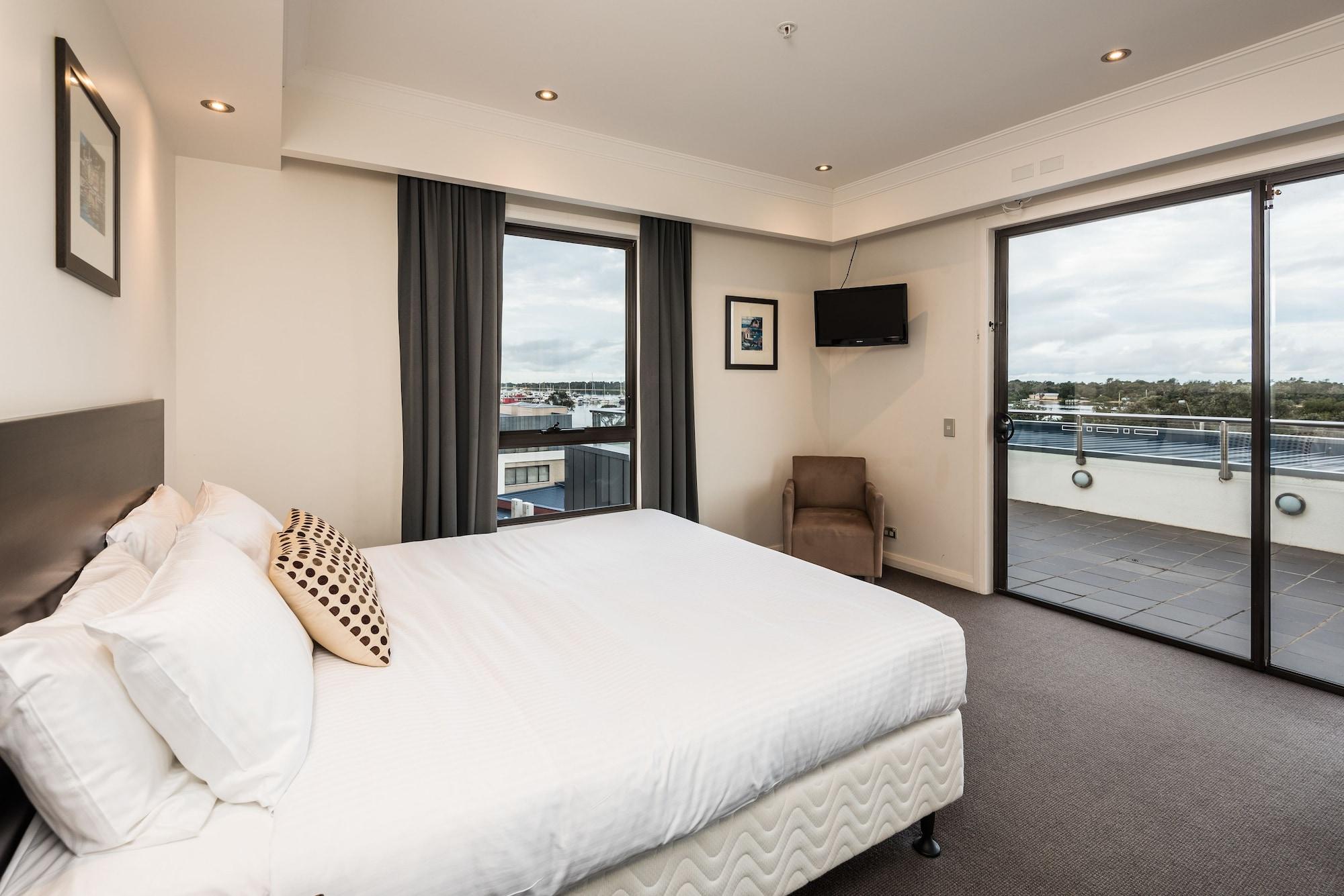 The Esplanade Resort And Spa Lakes Entrance Exterior foto